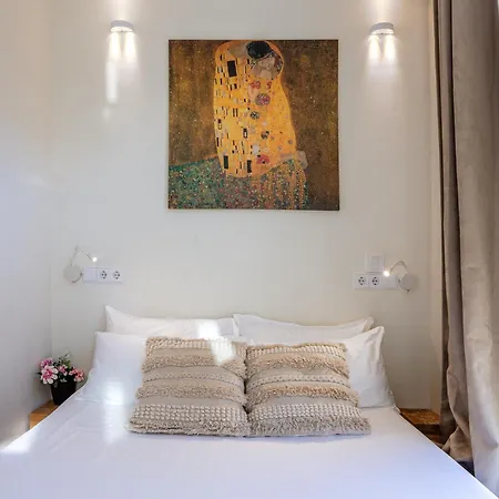 Apartment 2 Romero Girona